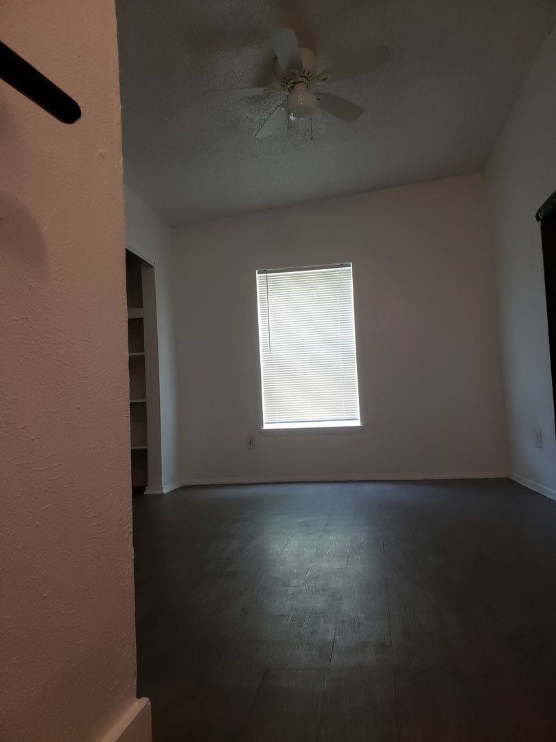 Apartment for rent at 2916 Ruidosa Ave, Dallas, TX 75228