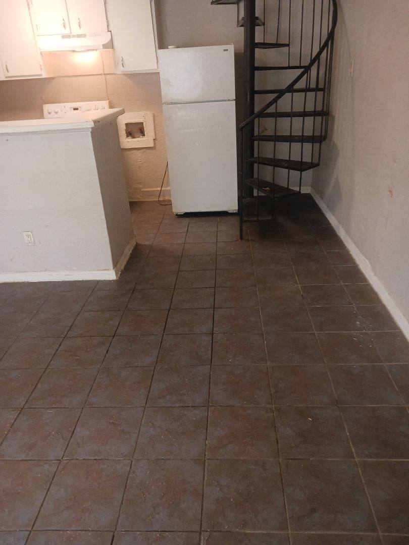 Apartment for rent at 2916 Ruidosa Ave, Dallas, TX 75228