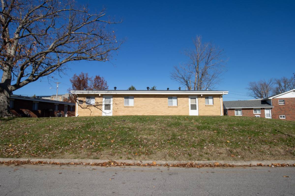 Apartment for rent at 1033 Southpark Dr, Columbia, MO 65201