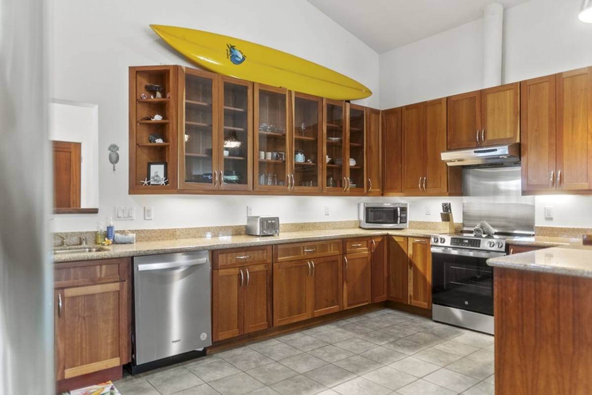 House for rent at 59-066 Kumupali Rd, Haleiwa, HI 96712