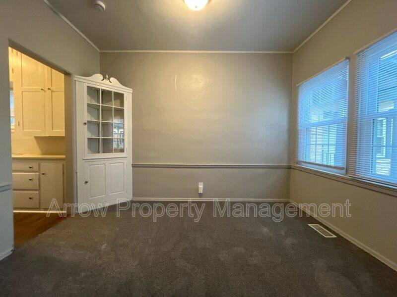 Apartment for rent at 1522 D St #1528, Lincoln, NE 68502