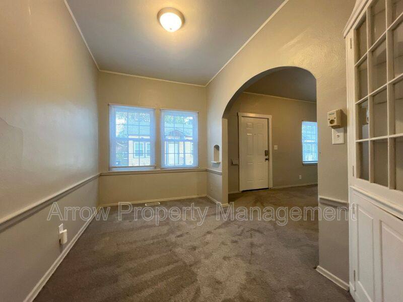 Apartment for rent at 1522 D St #1528, Lincoln, NE 68502