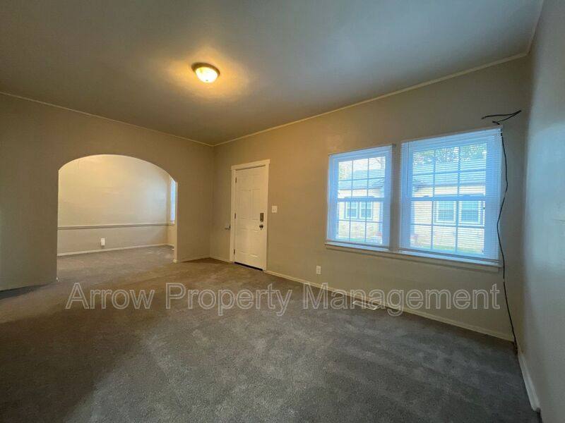 Apartment for rent at 1522 D St #1528, Lincoln, NE 68502