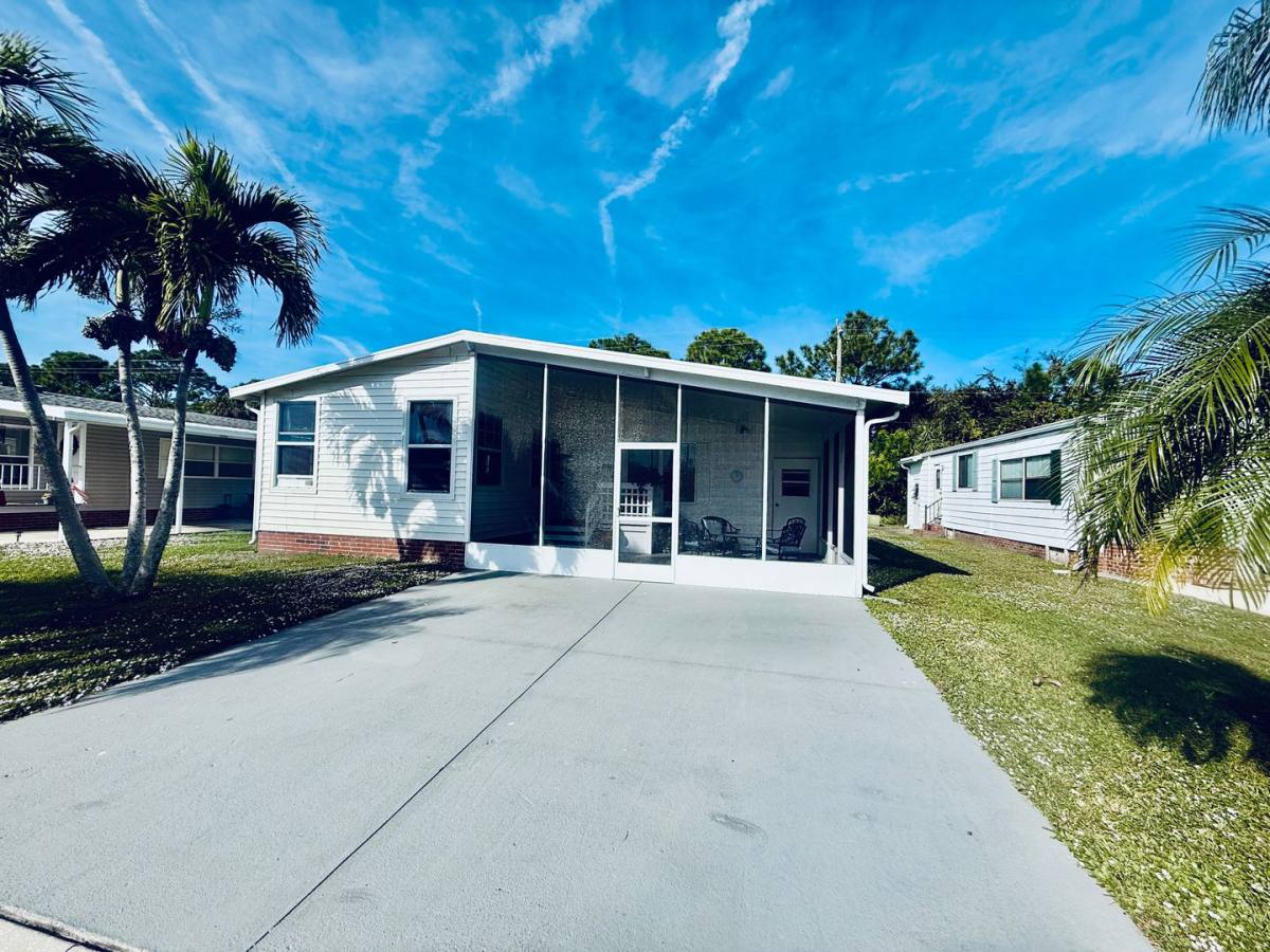 House for rent at 2399 Coconut Palm Dr NE, Palm Bay, FL 32905