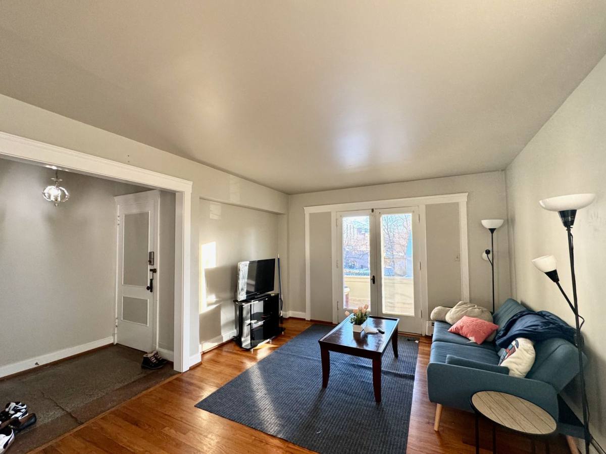 Apartment for rent at 126-128 Nixon St, Cincinnati, OH 45220