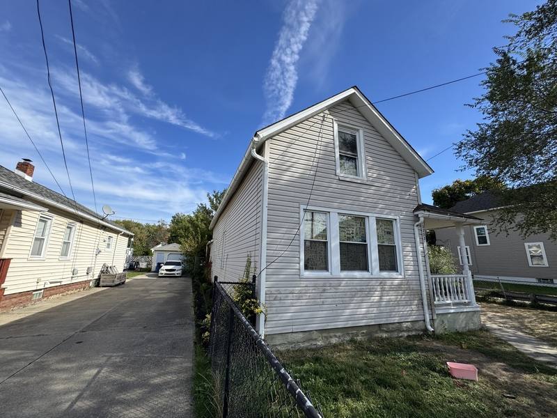 House for rent at 3233 W 50th St, Cleveland, OH 44102
