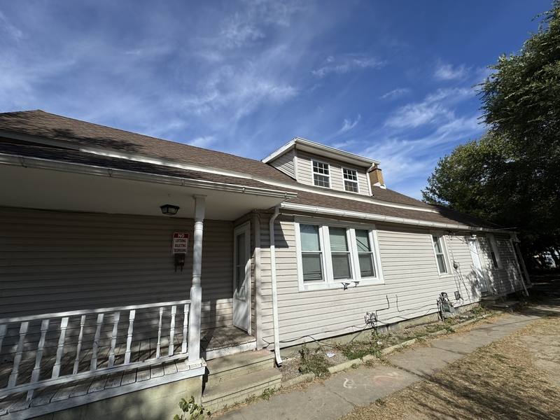 House for rent at 3233 W 50th St, Cleveland, OH 44102