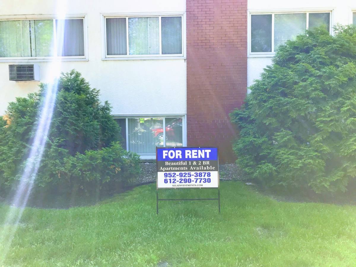 Apartment for rent at 2832 Humboldt Ave S, Minneapolis, MN 55408