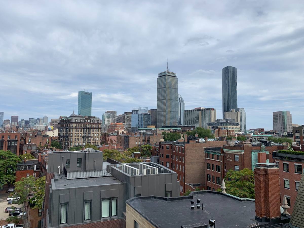 Apartment for rent at 4 Charlesgate E #802, Boston, MA 02215