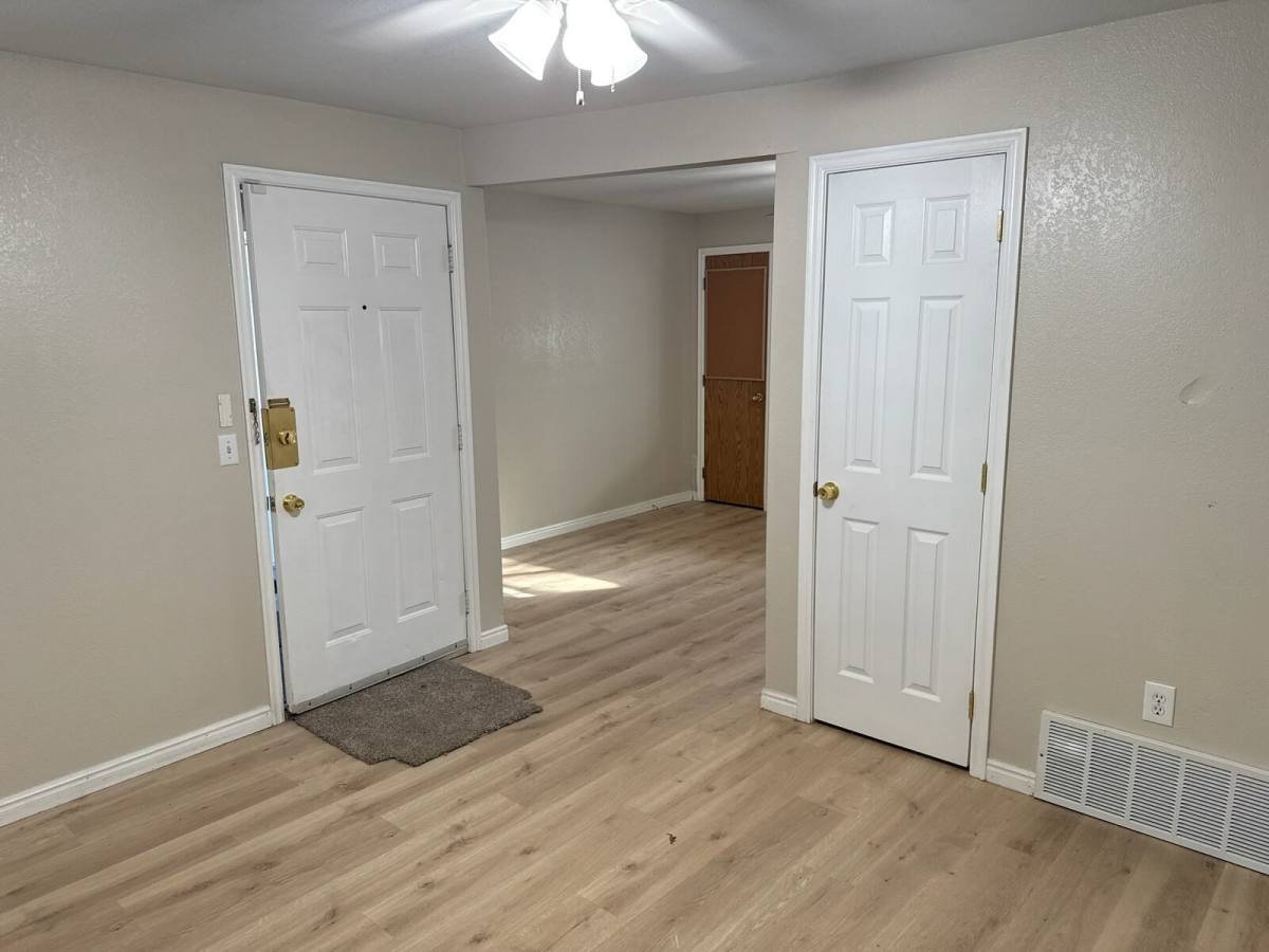 Apartment for rent at 3320 S 1570 E #1B, Salt Lake City, UT 84106