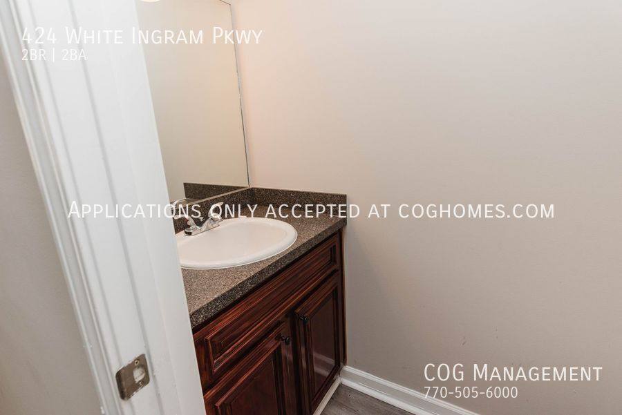 Townhouse for rent at 424 White Ingram Parkway, Dallas, GA 30132