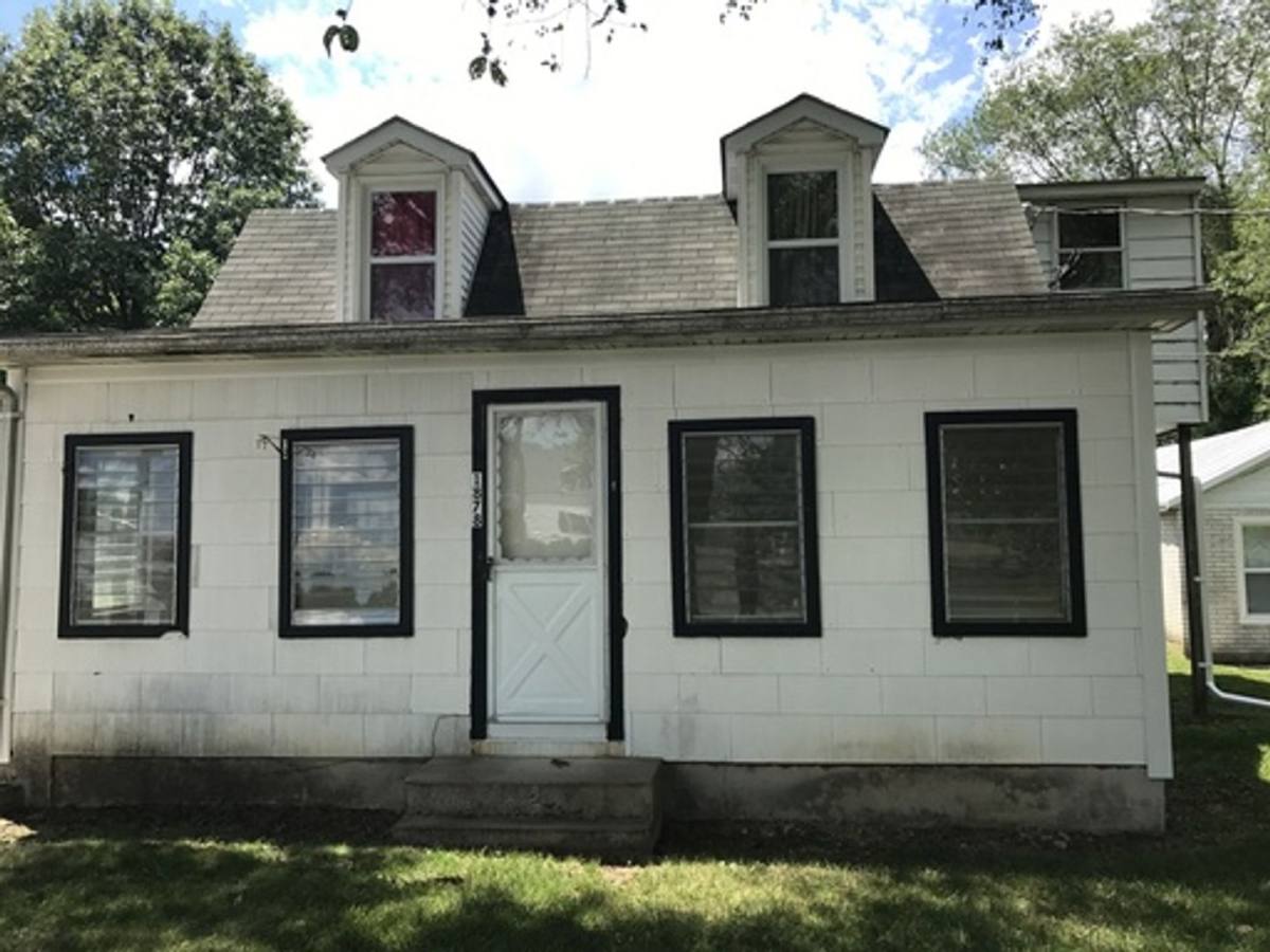 Apartment for rent at 1878 Spring Rd, Carlisle, PA 17013