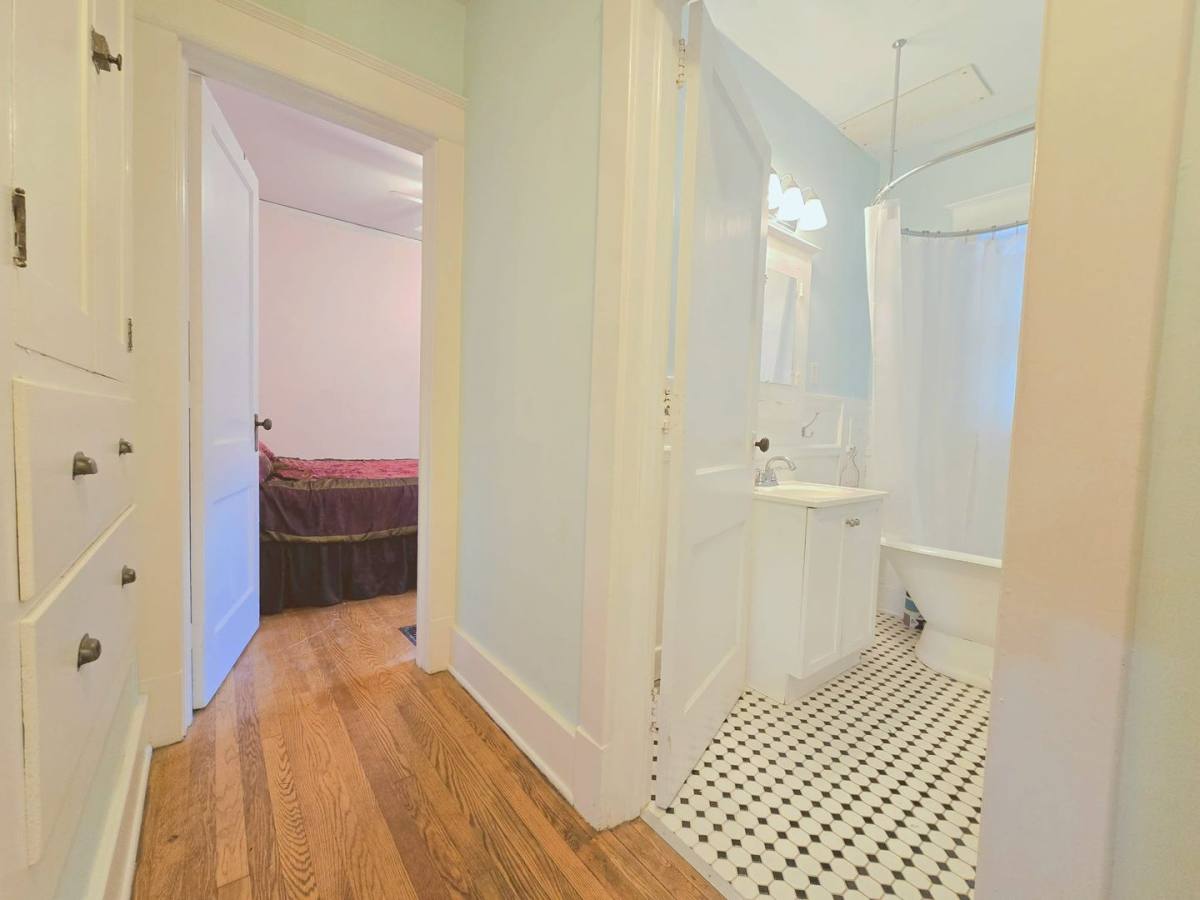 House for rent at 1201 Woodward Ave, South Bend, IN 46616