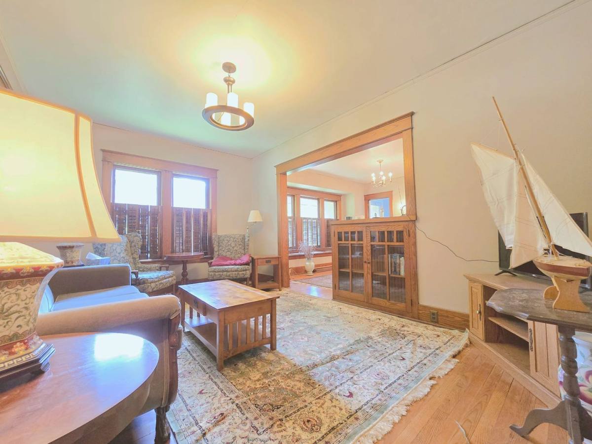 House for rent at 1201 Woodward Ave, South Bend, IN 46616