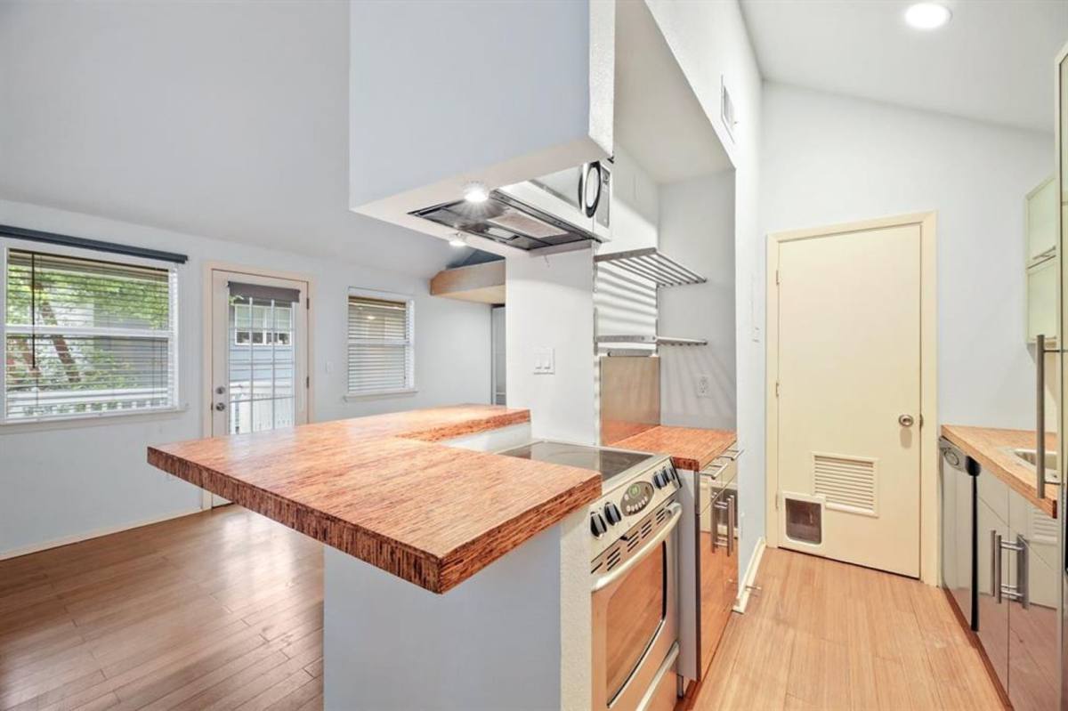 Condo for rent at 1110 W 22nd St #8, Austin, TX 78705