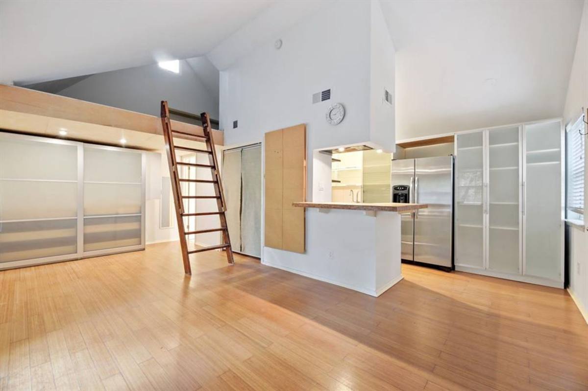Condo for rent at 1110 W 22nd St #8, Austin, TX 78705