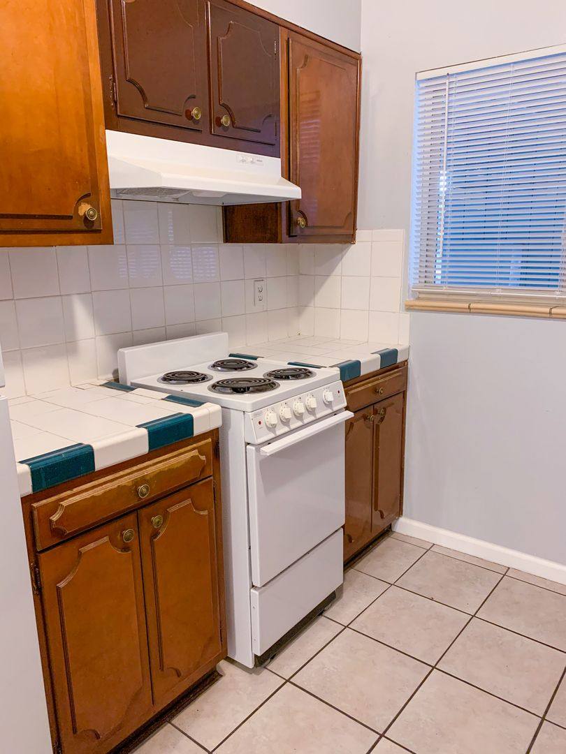 Apartment for rent at 4311 Zuni Rd SE, Albuquerque, NM 87108