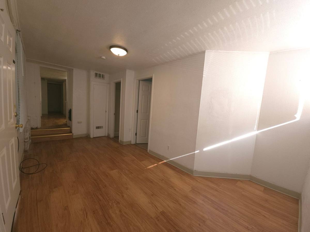 Apartment for rent at 934 14th St, Boulder, CO 80302