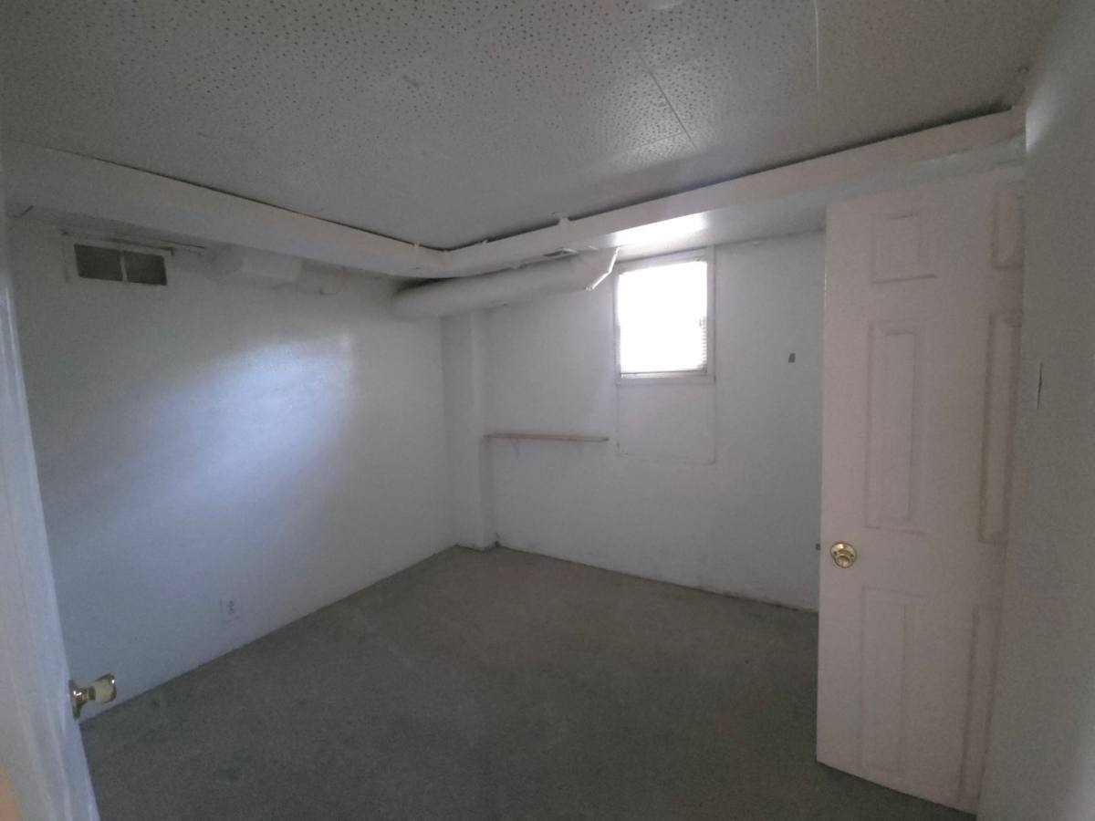 Apartment for rent at 934 14th St, Boulder, CO 80302