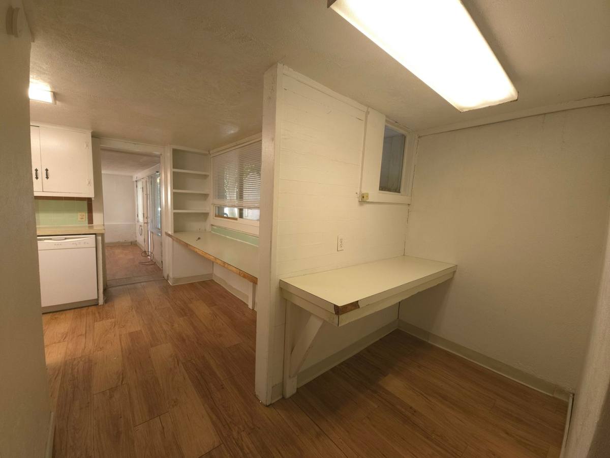 Apartment for rent at 934 14th St, Boulder, CO 80302