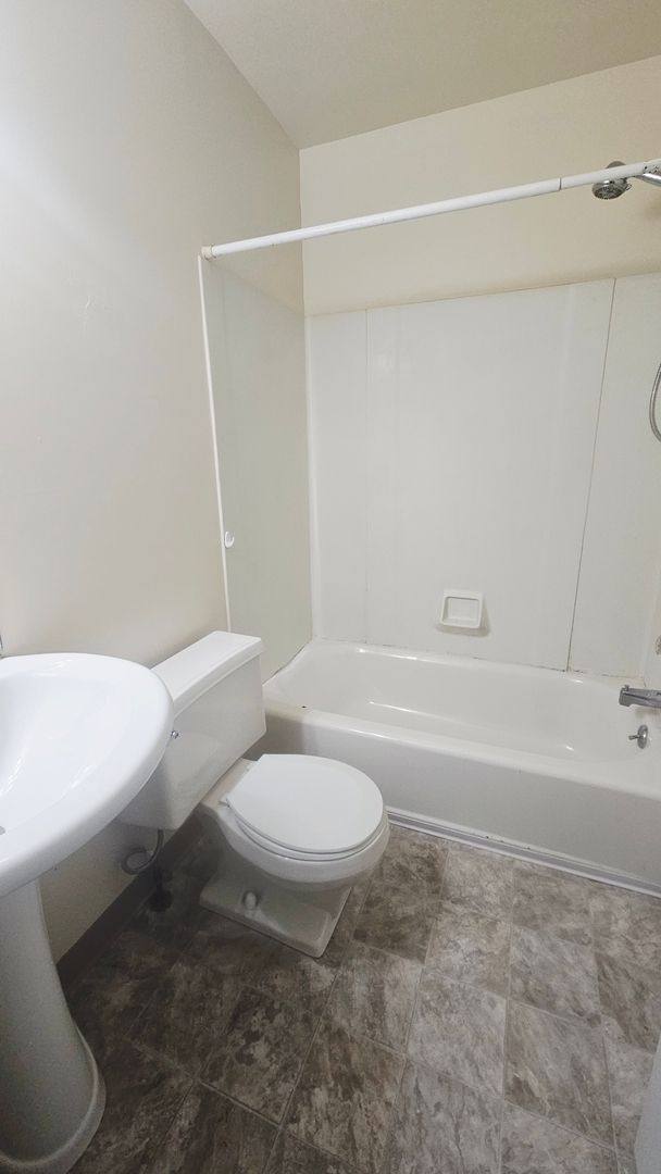 Apartment for rent at 457 W 5th St, Erie, PA 16507