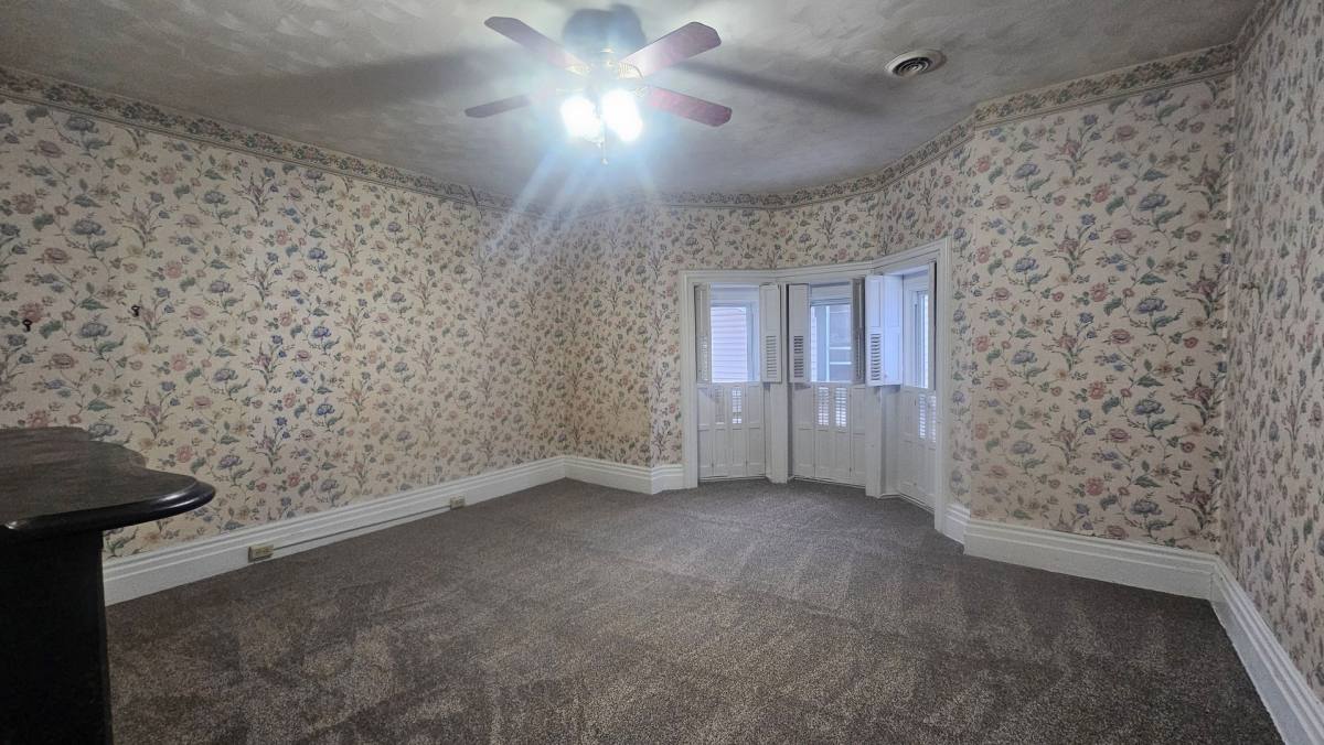 Apartment for rent at 457 W 5th St, Erie, PA 16507