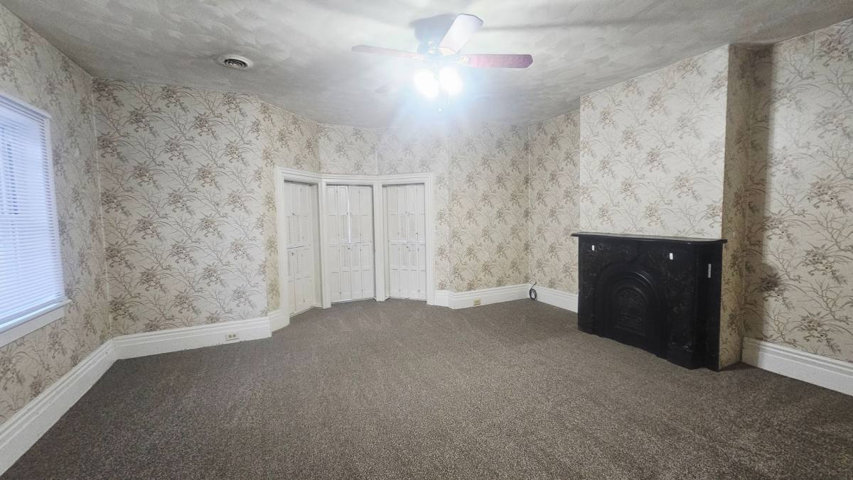 Apartment for rent at 457 W 5th St, Erie, PA 16507