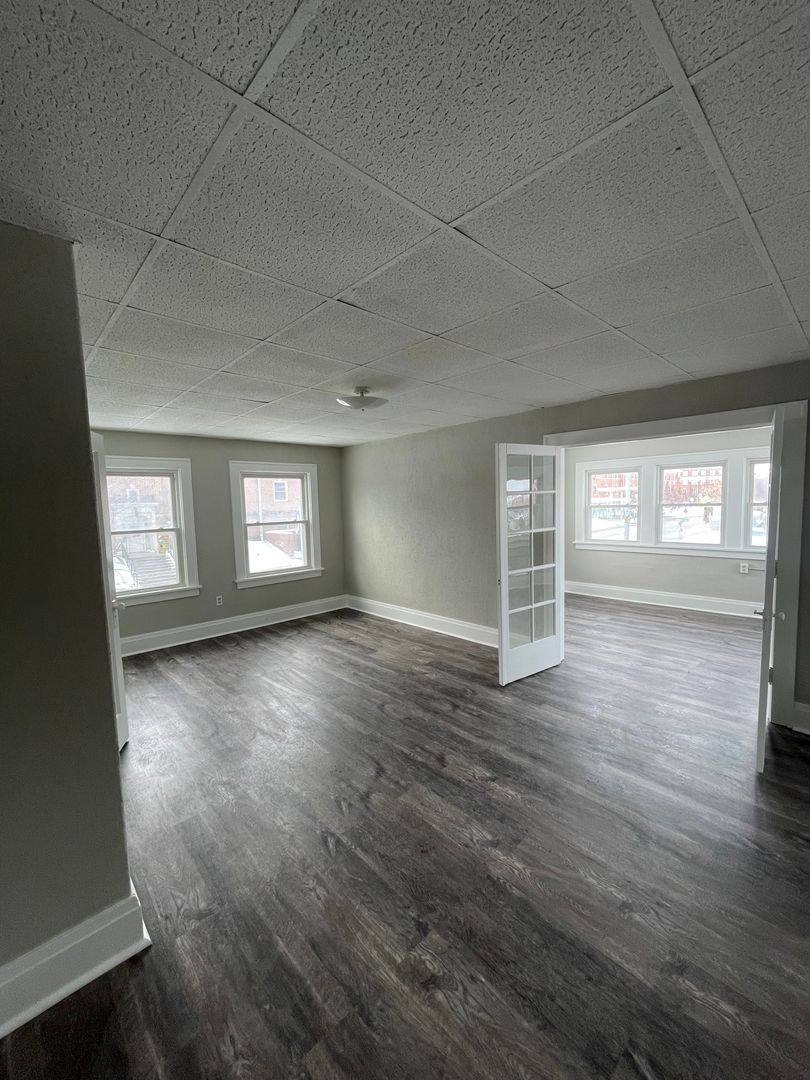 Apartment for rent at 1123 W 23rd St, Cedar Falls, IA 50613