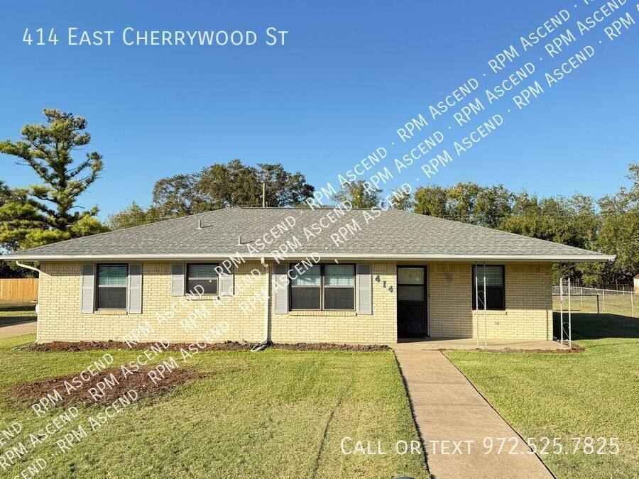House for rent at 414 E Cherrywood St, Celina, TX 75009