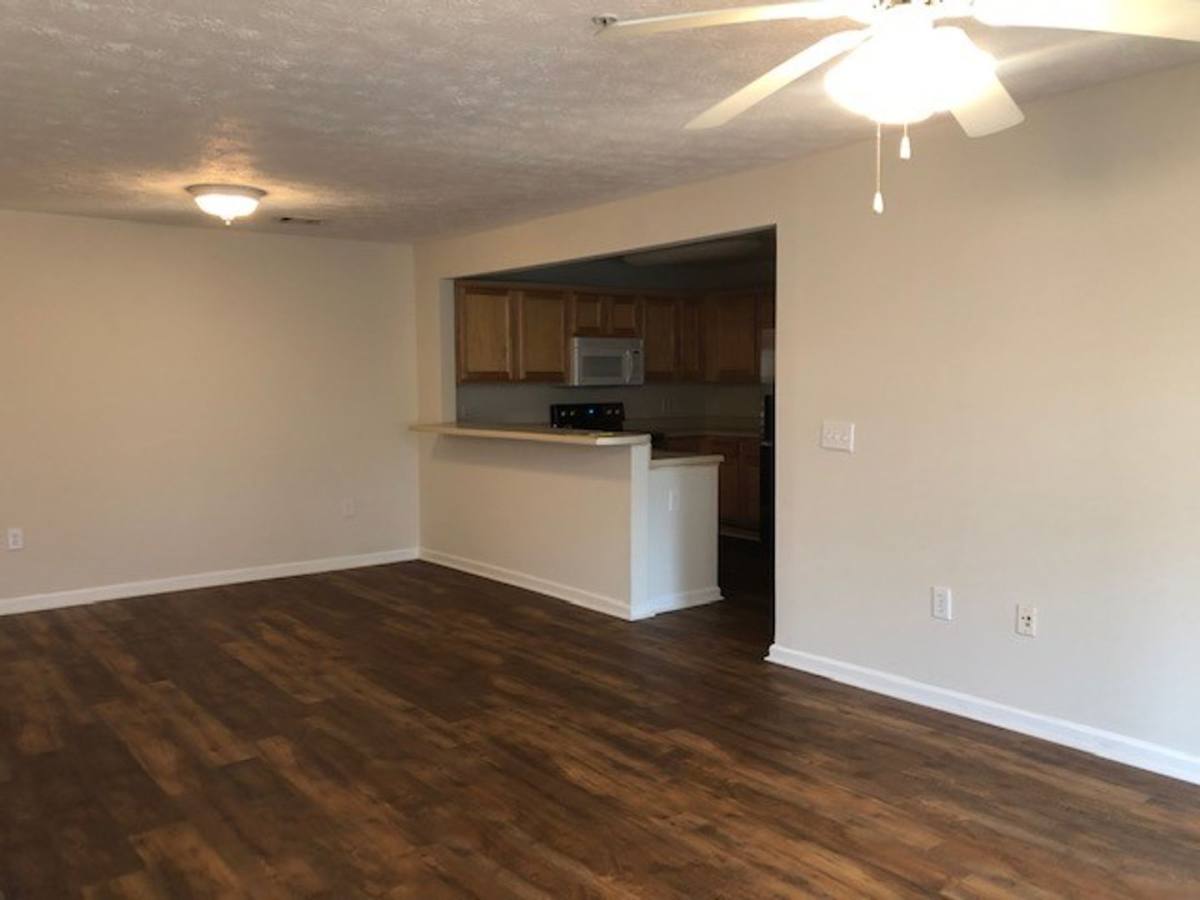 Condo for rent at 1385 S Donahue Dr, Auburn, AL 36830