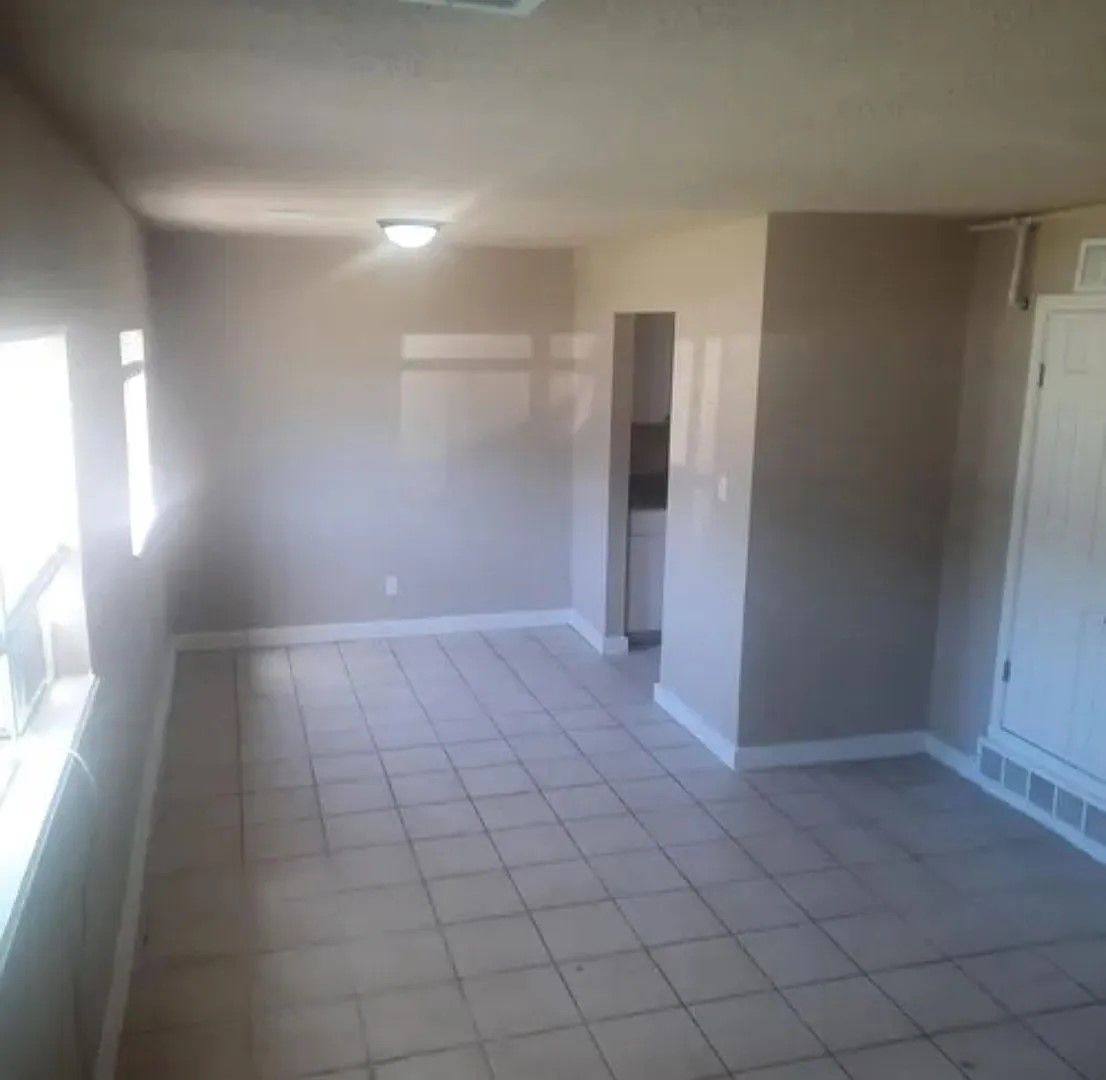 Apartment for rent at 1750 N Minneapolis St, Wichita, KS 67214