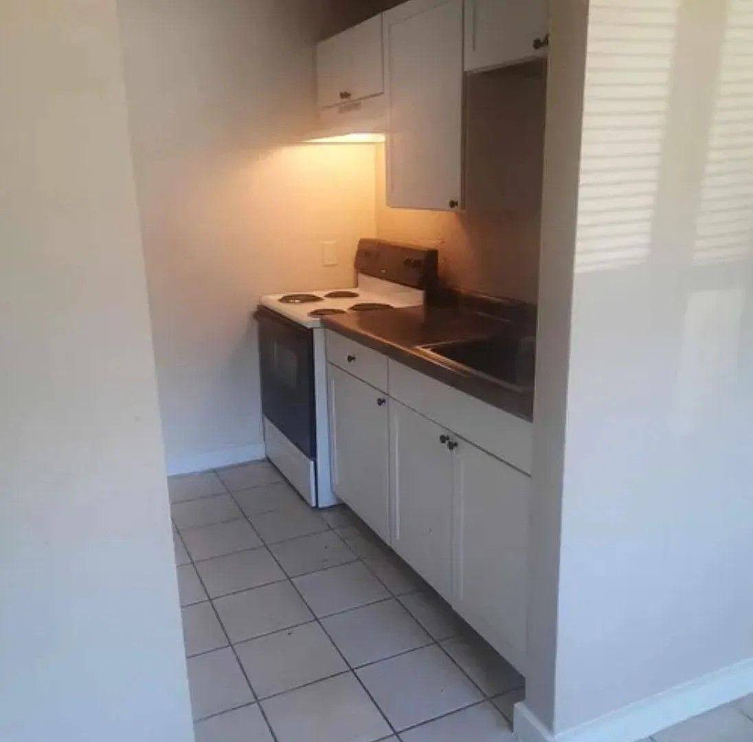 Apartment for rent at 1750 N Minneapolis St, Wichita, KS 67214