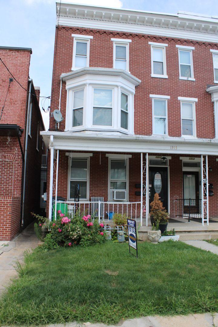 Apartment for rent at 1315 N George St - 2nd Floor, York, PA 17404