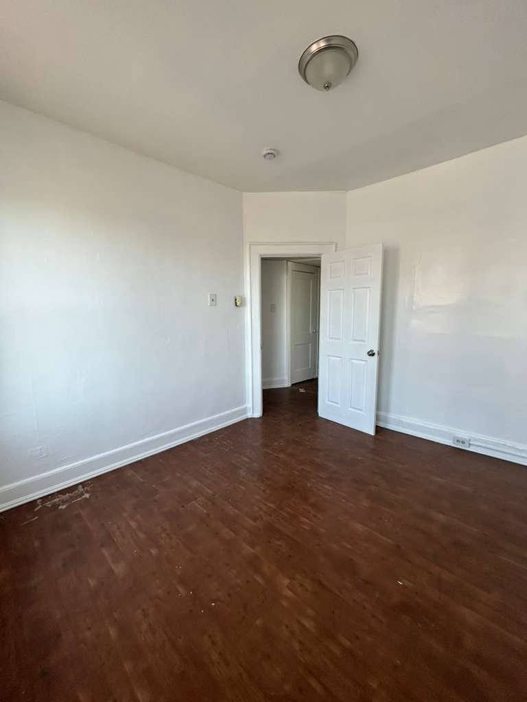 Apartment for rent at 280 Verona Ave, Newark, NJ 07104