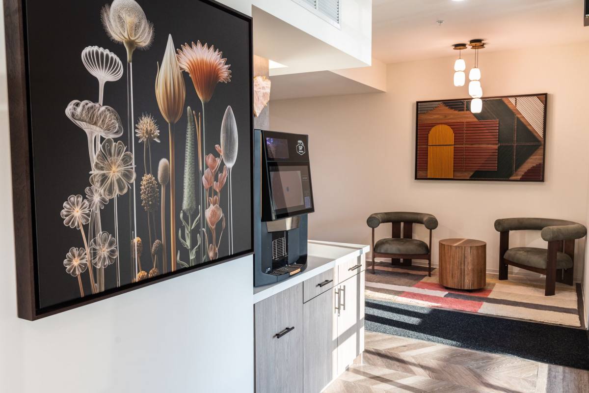 Townhouse for rent at Galewood Residences, 1619 N Neva Ave, Elmwood Park, IL 60707