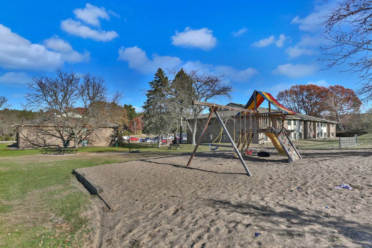 Apartment for rent at 6001-6023 E Viking Blvd, Wyoming, MN 55092