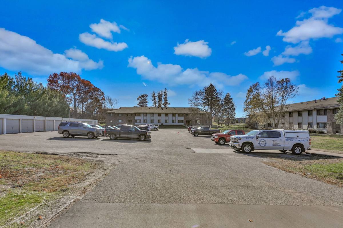 Apartment for rent at 6001-6023 E Viking Blvd, Wyoming, MN 55092