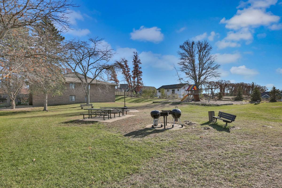 Apartment for rent at 6001-6023 E Viking Blvd, Wyoming, MN 55092