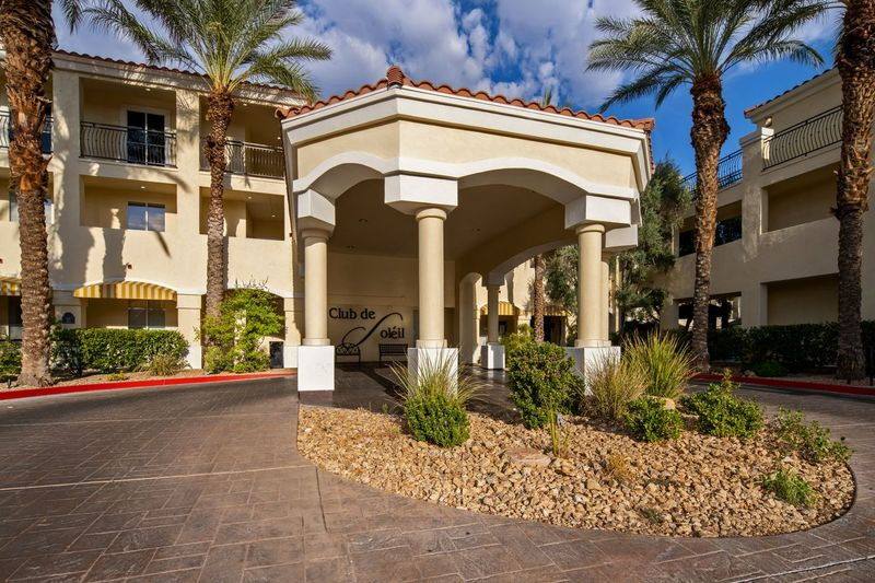 Apartment for rent at 5625 W Tropicana Ave, Las Vegas, NV 89103