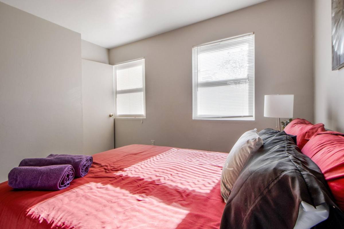 Condo for rent at 1216 1 2 W Lafayette Ave #C2, Baltimore, MD 21217