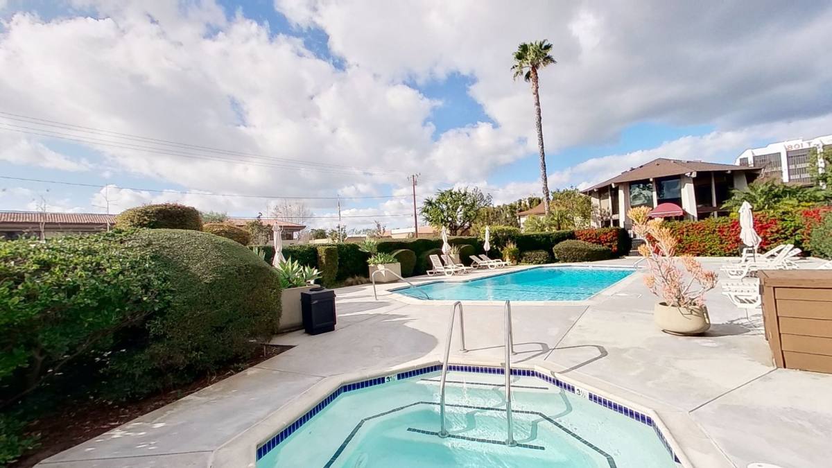 Apartment for rent at 587 N Tustin Ave, Santa Ana, CA 92705