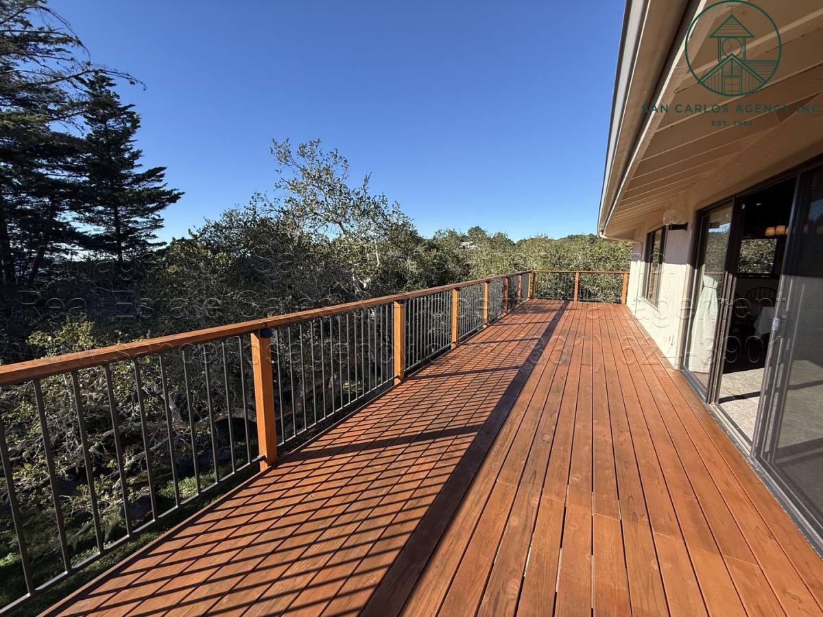 House for rent at 12135 Carola Dr, Carmel Valley, CA 93924