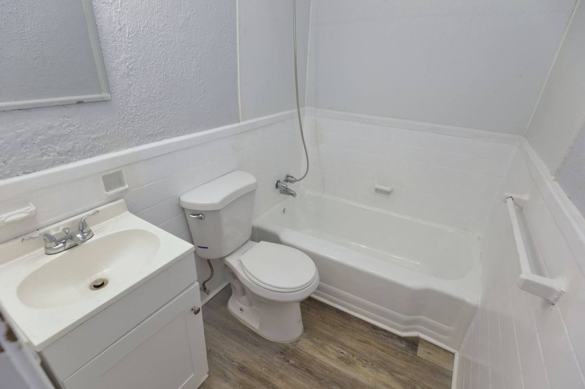 Apartment for rent at 1130 Christine Ave, Anniston, AL 36207