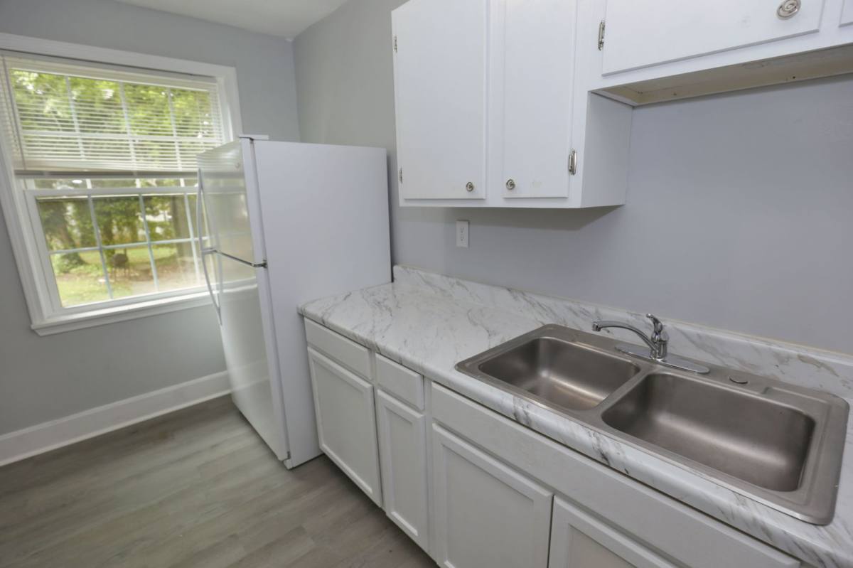 Apartment for rent at 1130 Christine Ave, Anniston, AL 36207