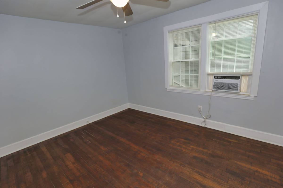 Apartment for rent at 1130 Christine Ave, Anniston, AL 36207
