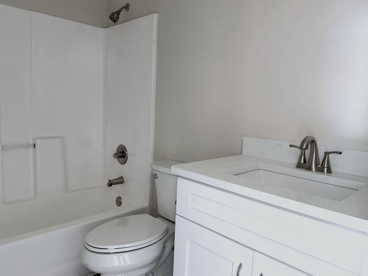 Apartment for rent at 910 Davis Ave, Gastonia, NC 28054