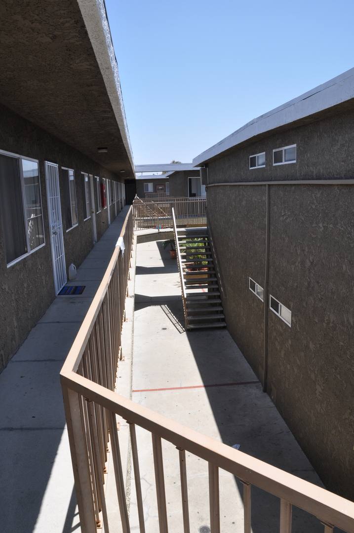 Apartment for rent at 13750 Lemoli Ave, Hawthorne, CA 90250