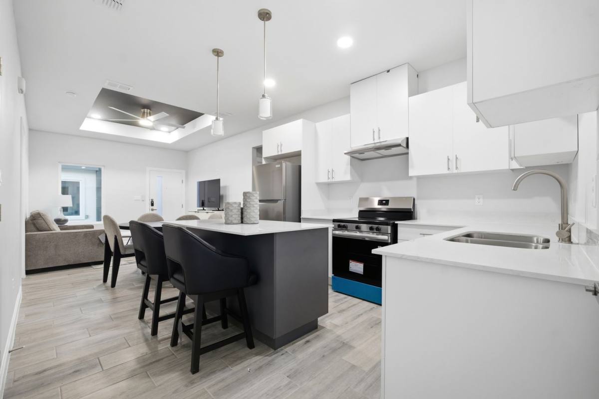 Apartment for rent at 1600 Clinton St, Harlingen, TX 78550