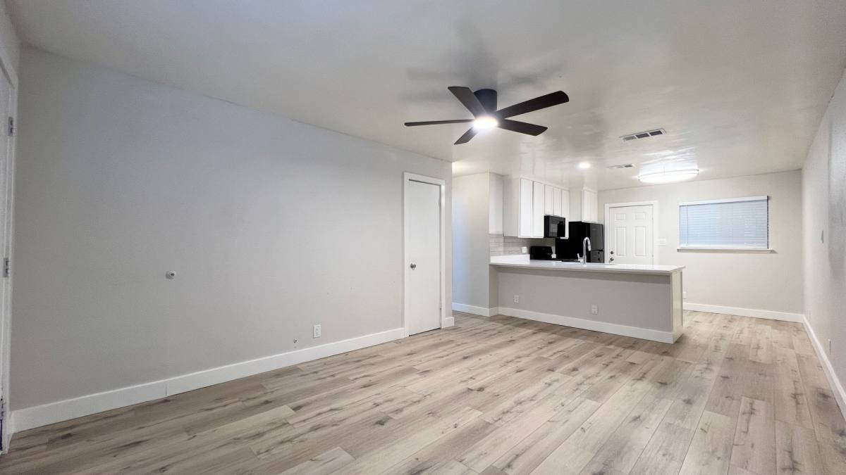 Townhouse for rent at 11103 Renel Dr, Austin, TX 78758