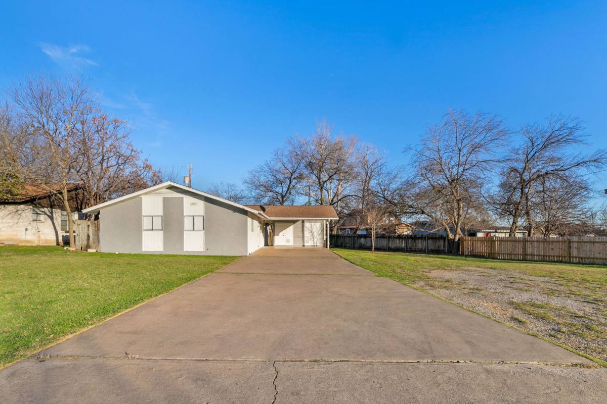 Townhouse for rent at 11103 Renel Dr, Austin, TX 78758